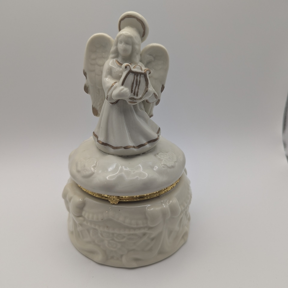 Angel Harp Cream Gold Hinged Trinket Box‎ 7.5" Tall 4" Wide Jewelry Box